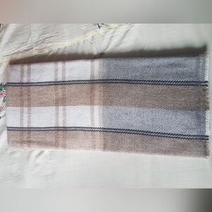 Plaid Scarf in Brown and Gray